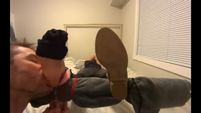 Foot tickle fetish Chroniclove webcam