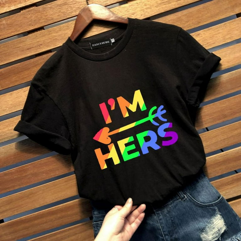 Lesbian couple shirts Havuzda porna